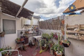 Casa a Bola de Oro. Casa de 3 plantas a un paso del centro
