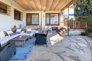 Xalet  C. monzones, 17. Casa de ensueño en cortijo del aire
