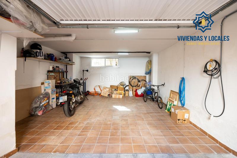 Foto 40822540-7619-4d12-a7a9-e6abbe6688c1. Casa adosada espectacular casa ubicada en el exclusivo barrio de albayda, diseñada con una distribución funcional en Granada
