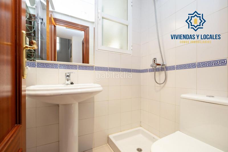 Foto 6e1faf3f-963e-4ca3-9c8c-725c3a1a2c39. Casa adosada espectacular casa ubicada en el exclusivo barrio de albayda, diseñada con una distribución funcional en Granada