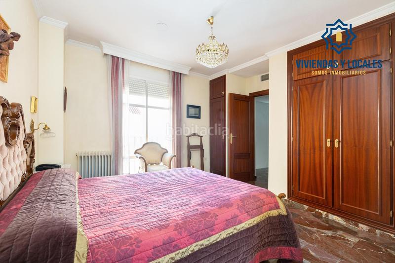 Foto 9f112230-111b-4265-a8f6-35d1ca711962. Casa adosada espectacular casa ubicada en el exclusivo barrio de albayda, diseñada con una distribución funcional en Granada