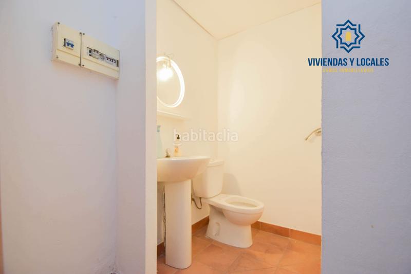 Foto a368b172-a5db-4e39-8836-87287dc5ed06. Locale commerciale in Fígares Granada