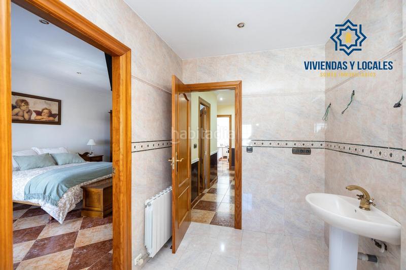 Foto 8726f47e-f940-4925-a526-165316b3e7bd. Casa adosada casa unifamiliar en Huétor Vega