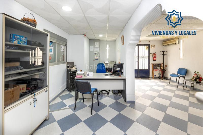 Foto 1dc425a5-4e9a-4d40-a6d4-7a42e7418561. Nau industrial amb calefacció a Atarfe