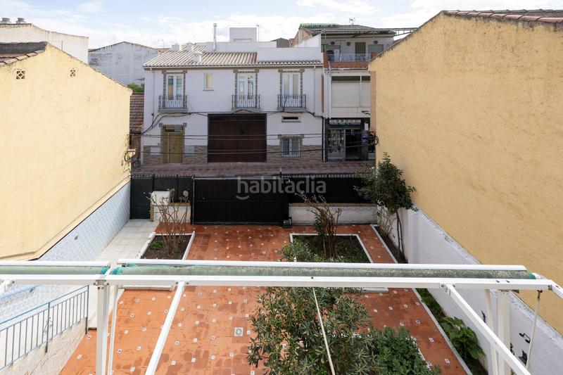 Foto b2ade85a-e97d-47af-98a9-994a51304330. Casa  en pleno centro en San Antón Armilla