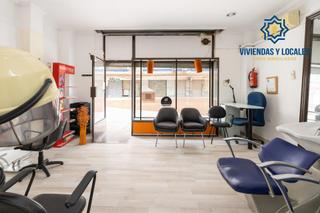 Local Comercial en Calle ALMUÑECAR