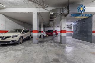Parking coche en Fígares. Plaza de garaje en arabial