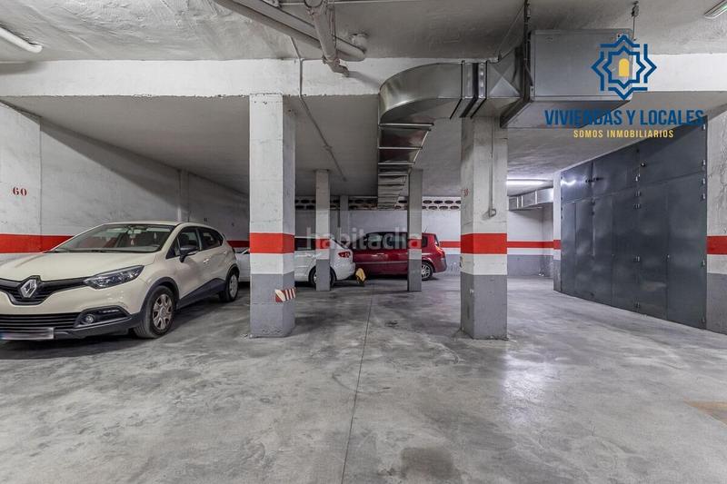 Foto d838fe75-650a-4d3b-b6cb-6ddec42b4667. Aparcament cotxe a Fígares Granada