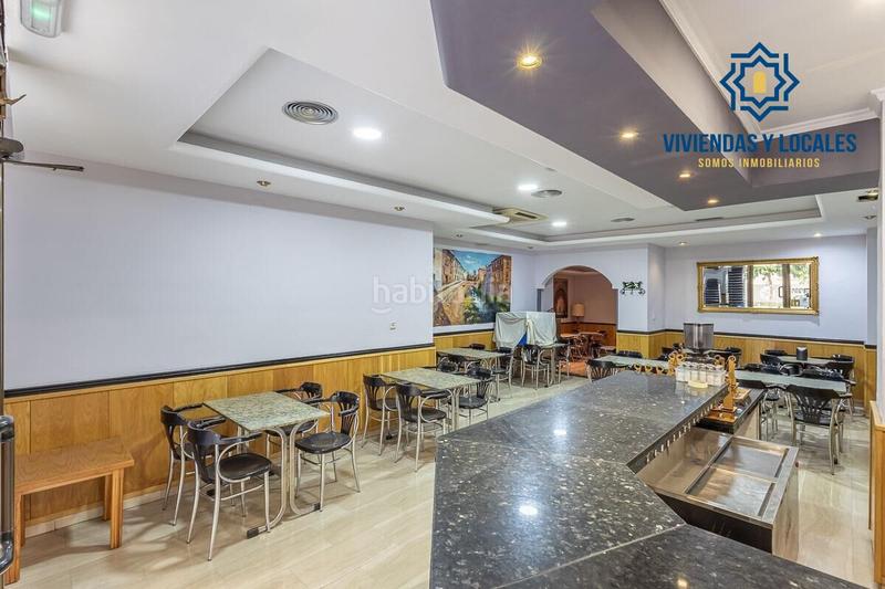 Foto 3101bf6d-ca9d-47da-8542-1c0b789f5f5d. Local comercial a calle rector lopez argueta 23 a Granada