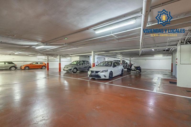 Foto fd0331a7-1eb3-4c92-8c0d-78a8845dd4d2. Piso exclusivo piso con jardín privativo en una de las mejores urbanizaciones en Granada