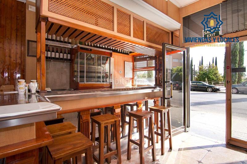 Foto 876d8702-bfcc-41c0-a86e-f02d6c62a096. Locale commerciale in Camino de Ronda Granada