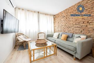 Piano terra in Barrio de Zaidín. Piso con licencia turística junto plaza del ángel  zaidin  grana