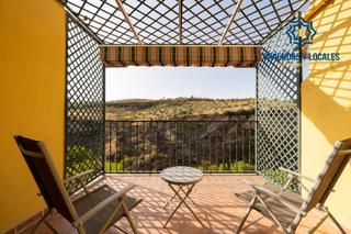 Casa a Alhama de Granada. Espectacular casa con vistas al tajo de alhama de granada