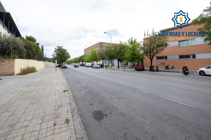 Foto d9d285b4-9dfa-47b2-9520-4f34c08ae866. Geschäftsraum in calle gabriel mistral 2 in parque nueva Granada Granada