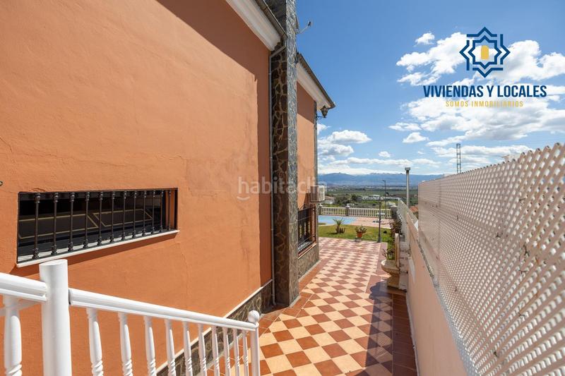 Foto 391d203e-f3bd-4137-91f2-ba5dc43c449a. Casa espectacular casa independiente con piscina en Atarfe