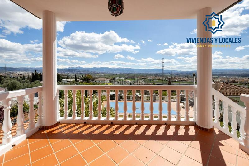 Foto 4038318b-27ce-4186-a8a3-7289471c602e. Casa espectacular casa independiente con piscina en Atarfe