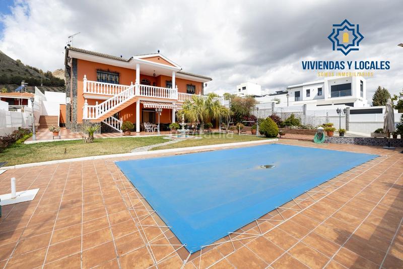 Foto d70bf0b6-02a5-4451-9400-34789174a5cf. Casa espectacular casa independiente con piscina en Atarfe