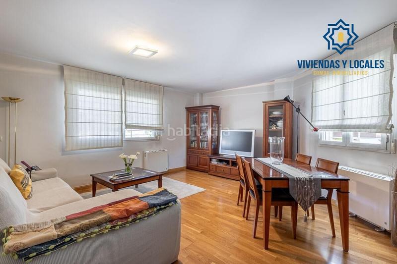 Foto c22cb72d-8bf2-4aa5-aa10-9a8d659e451b. Maison jumelée avec chauffage parking piscine dans Crta. De la Sierra Granada