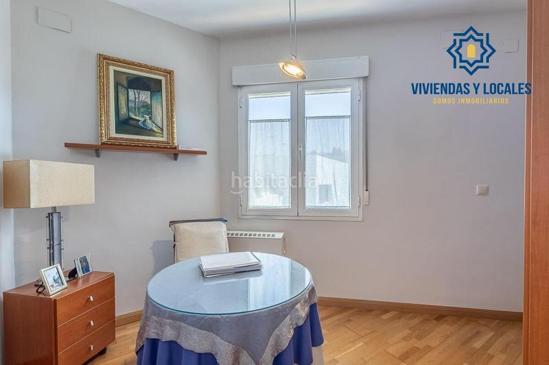 Foto cb1f4259-f36f-4512-ad2c-6406d0646f0f. Maison jumelée avec chauffage parking piscine dans Crta. De la Sierra Granada