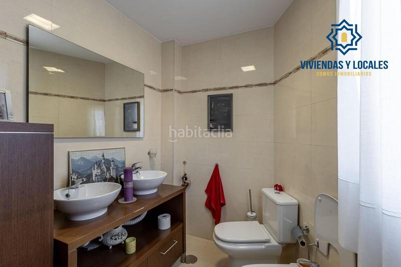 Foto d633de84-a84c-43cb-b604-1a23bed58831. Maison jumelée avec chauffage parking piscine dans Crta. De la Sierra Granada