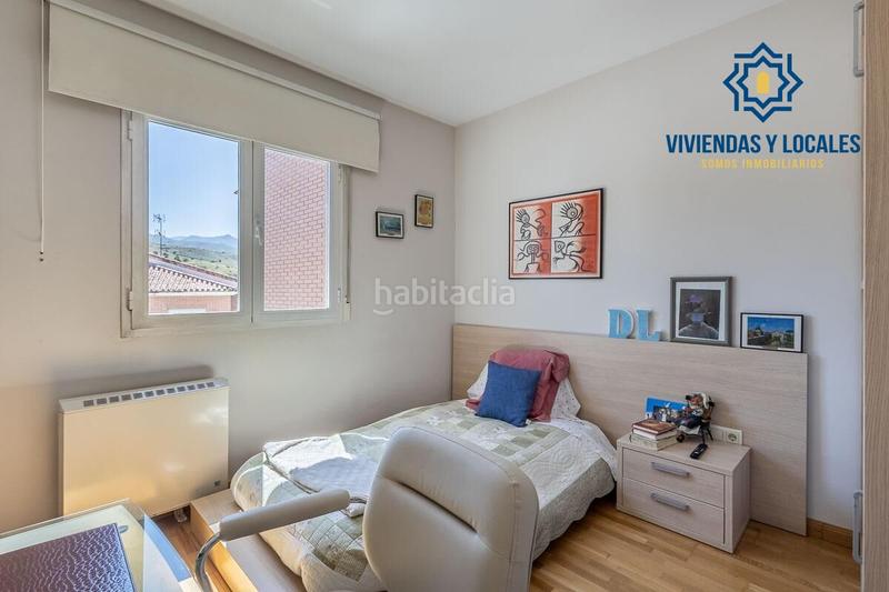 Foto ef475784-e1dd-4837-bcca-16049ba6cf08. Maison jumelée avec chauffage parking piscine dans Crta. De la Sierra Granada