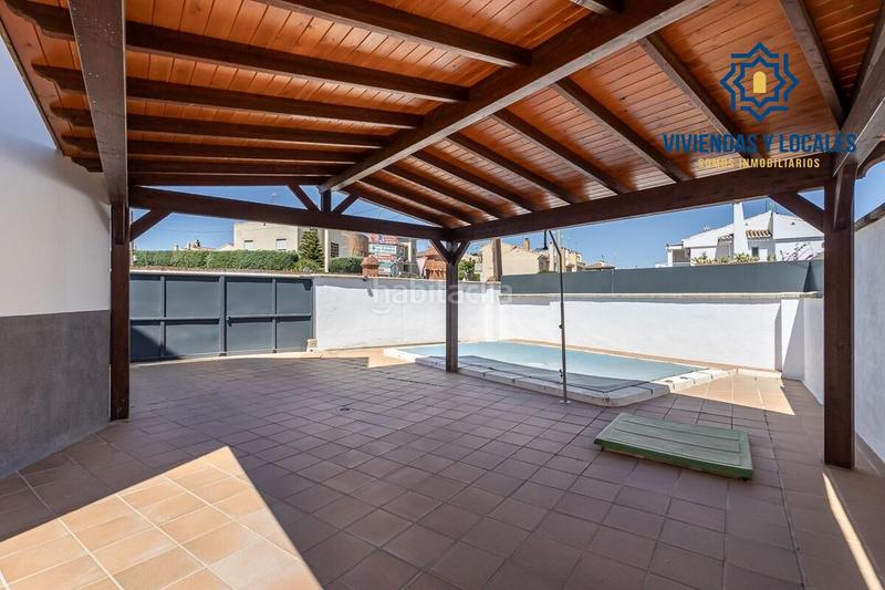 Foto f2f24481-5cdc-4eaf-98e0-fe53db04108b. Maison jumelée avec chauffage parking piscine dans Crta. De la Sierra Granada