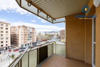 Pis  Plaza albert einstein. Venta de piso en plaza einstein  granada