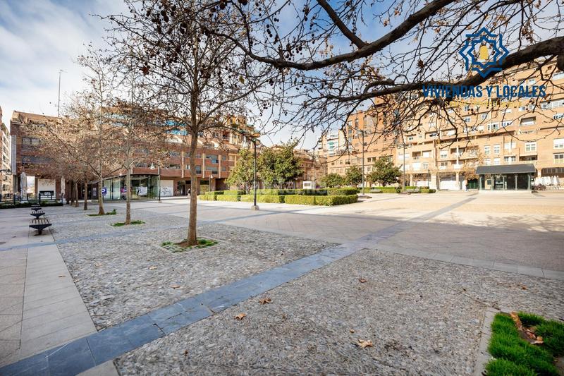 Foto 980be2ad-a616-44c5-8598-5906a94ba066. Locale commerciale in Plaza de Toros Granada