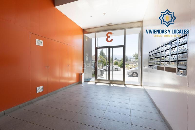 Foto c1abecac-31e7-4142-9734-cef218b9fed3. Piso en calle de circunvalación 3 piso de 2 dormitorios con garaje y trastero en la mejor zona . en Alhendín