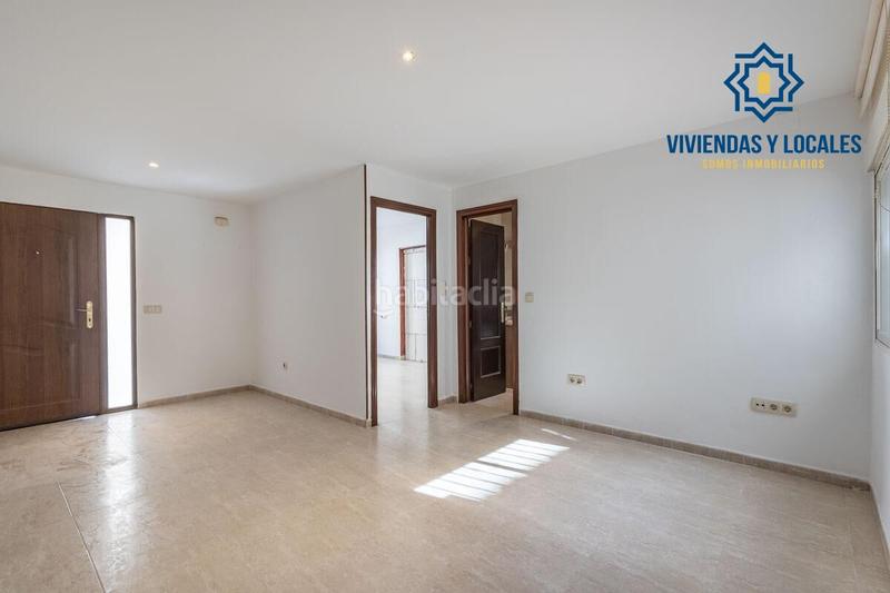 Foto 07152e02-c91f-4638-8c72-7e366498da41. Casa adosada adosado con dos viviendas independientes ideal para vivir o invertir! en Armilla