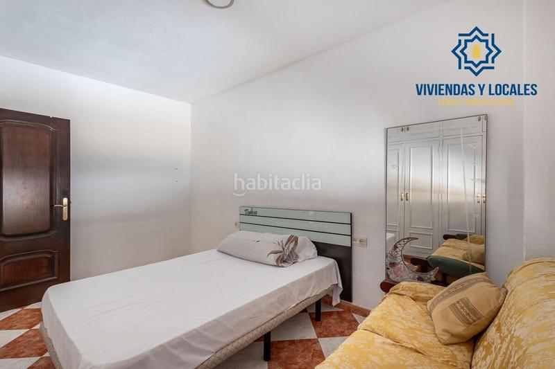Foto 3f5eba96-f97b-4a96-b615-ab6fe247b01d. Casa adosada adosado con dos viviendas independientes ideal para vivir o invertir! en Armilla