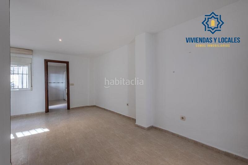 Foto 64157bf0-7009-4265-8314-ce269eb55ad0. Casa adosada adosado con dos viviendas independientes ideal para vivir o invertir! en Armilla
