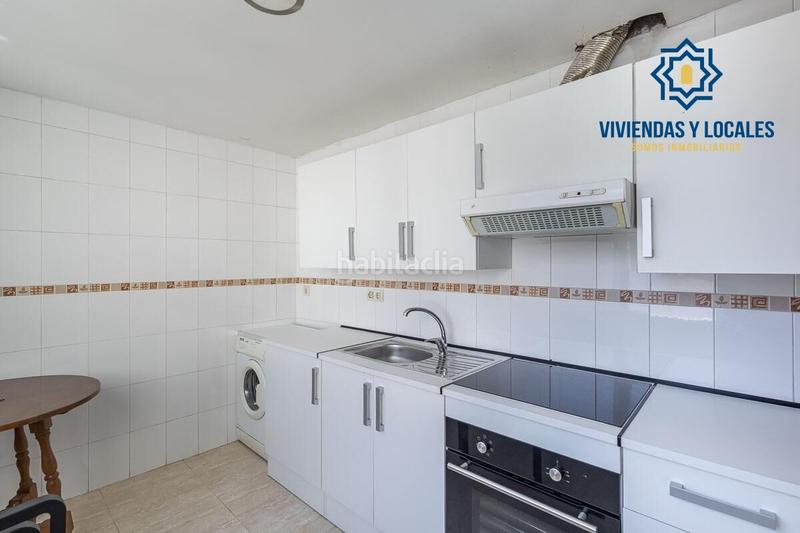 Foto 79d32633-13d5-4d9c-86c6-c9f6e84ba91c. Casa adosada adosado con dos viviendas independientes ideal para vivir o invertir! en Armilla