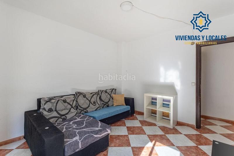 Foto 8dd4d105-aefa-4882-ad67-439d710ca9df. Casa adosada adosado con dos viviendas independientes ideal para vivir o invertir! en Armilla