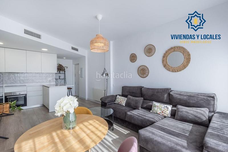 Foto 7ae9ea69-46a2-4217-8186-b6c8f206b6e0. Piso espectacular piso completamente reformado!!! en Granada
