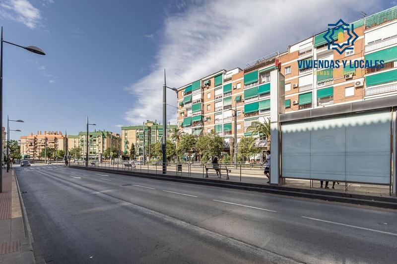 Foto c211ef21-e2b6-4250-a8a7-15a796c22e40. Piso espectacular piso completamente reformado!!! en Granada