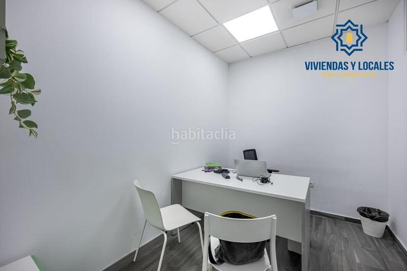 Foto 99b7db16-0489-42c5-af78-df3133180439. Geschäftsraum in Camino de Ronda Granada