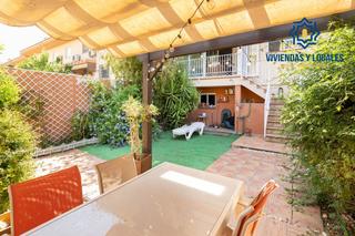 Casa adossada a Ogíjares. La casa que buscabas en ogíjares está aquí