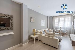 Appartement à Fígares. Pleno centro de granada.