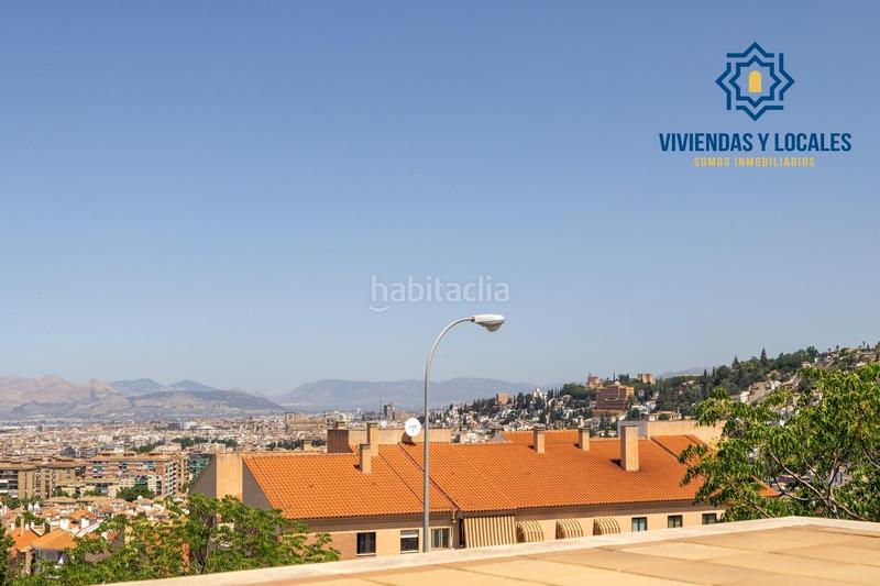 Foto 975a1518-3475-4711-9156-08fc7dd336bb. Casa pareada espectacular unifamiliar en el serrallo en Granada