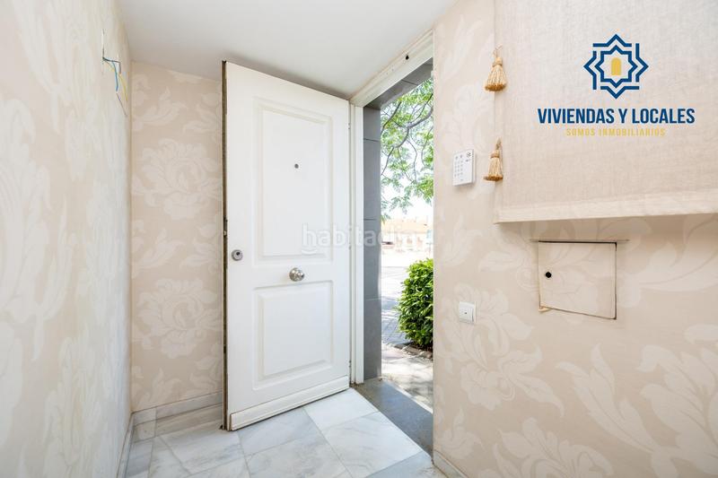 Foto b03dd225-6bd8-456a-8264-6a2583f1464e. Casa pareada espectacular unifamiliar en el serrallo en Granada