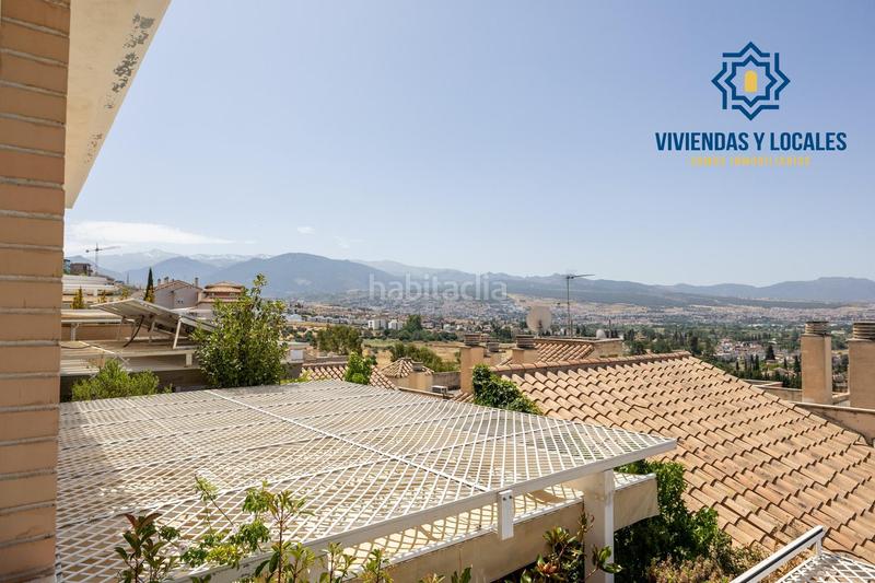 Foto e71547f1-f483-46be-92b9-d8317a53b361. Casa pareada espectacular unifamiliar en el serrallo en Granada