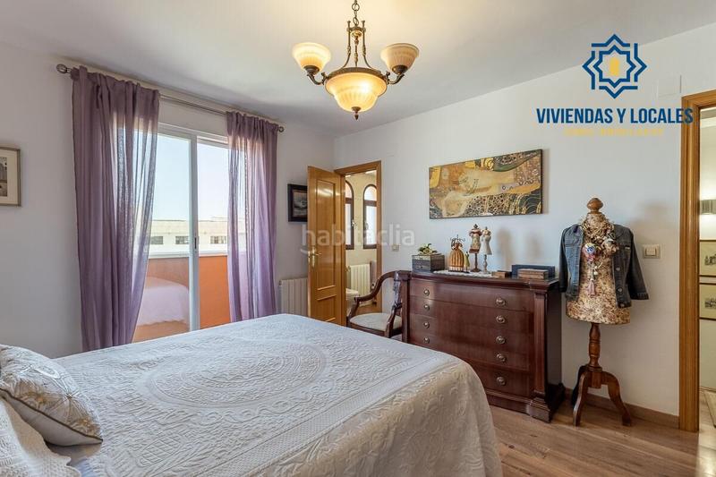 Foto 03802d5c-7036-444d-a0ec-a5dc90ce804c. Casa adosada preciosa casa en la zubia en La Zubia Ciudad Zubia (La)