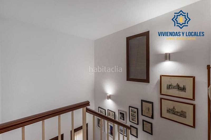 Foto c69e644b-87f2-48a7-8df5-d11bd642350c. Casa adosada preciosa casa en la zubia en La Zubia Ciudad Zubia (La)