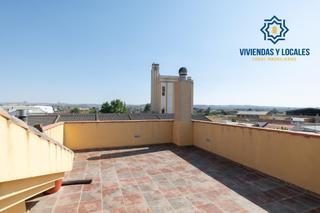Casa adossada a Santa Fe. Tu hogar ideal en santa fe te está esperando!