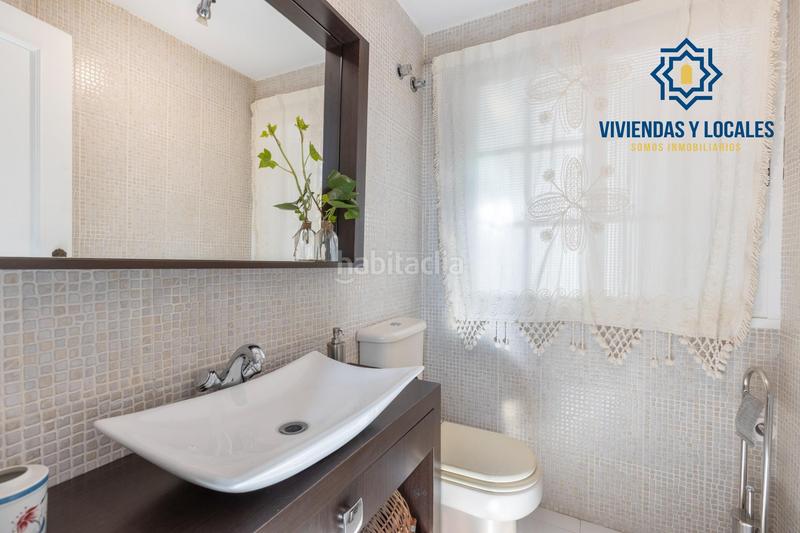 Foto 054524f3-f3dd-4342-b599-b629473ce8db. Chalet  en venta en la zubia con licencia turística en Zubia (La)
