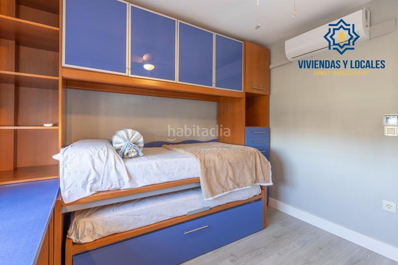 Foto 4634c6af-6508-40e0-a389-e4d05b712e11. Chalet  en venta en la zubia con licencia turística en Zubia (La)