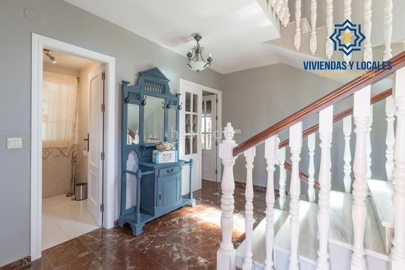 Foto e7bd6564-26df-4aa8-b021-a6ce572f0000. Chalet  en venta en la zubia con licencia turística en Zubia (La)