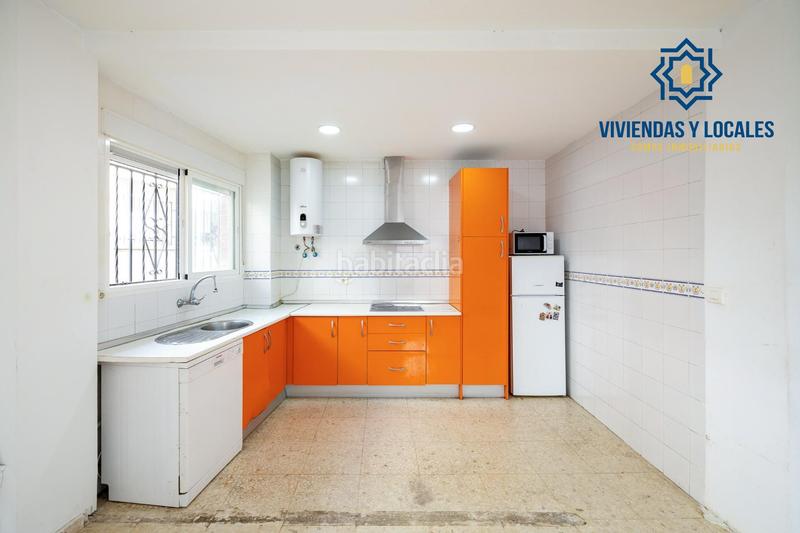 Foto 3abc5ece-53a1-4479-b9ef-33d0b734653e. Apartamento  de 2 dormitorios junto a triunfo en Granada