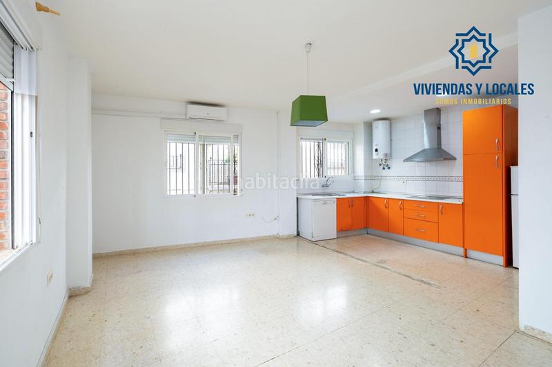 Foto 6fb4c759-b8f6-4762-b506-e6abf12774a7. Apartamento  de 2 dormitorios junto a triunfo en Granada